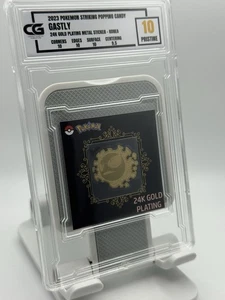 PEGATINA DE METAL CHAPADO EN ORO 24K POKEMON STRIKING POPPING CANDY 2023 - Imagen 1 de 2