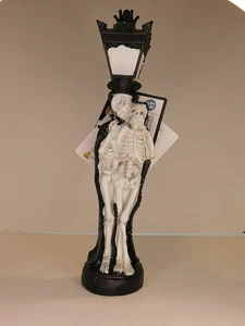 Ashland Halloween Tischplatte Dekor beleuchtete Lampe Post Liebe Statue 12" - Bild 1 von 9
