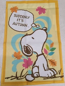 Bandera de jardín Snoopy "De repente es otoño" 12”x 18” - Imagen 1 de 1