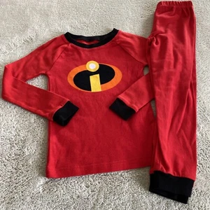 NEW Incredibles 2 Boys Red Black Cuffs Snug Fit Long Sleeve Pajamas 6 116 cm - Picture 1 of 8