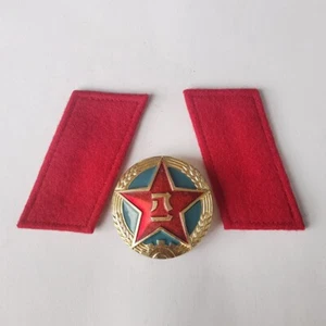 Excedente Ejército Chino Gorra Insignia Cuello Rojo Insignia PLA Estrella Roja Insignia Escarapela - Imagen 1 de 4