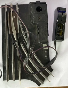 ONE LIONEL NO. 1122 027 track with Controllers. - Picture 1 of 4