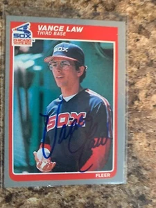 Vance Law Signed 1985 Fleer Auto Chicago White Sox # 520 - Picture 1 of 1
