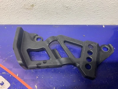 Protector de cuadro izquierdo OEM Yamaha Raptor 350 2004-2013 5YT-2117G-00-00 Foto 1 de 2