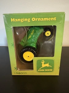 Adorno de Navidad colgante John Deere Enesco 858269 en caja original - Imagen 1 de 5