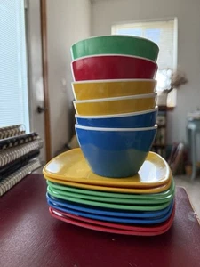 lot of 14 Oval Colorful Plates & Bowels Stackable - Foto 1 di 1