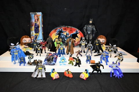 Massive 35 DC Comics Batman ~ Batgirl Action Figure Lot ~ Mopeez ~ Imaginext Cover