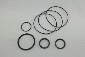 Kubota 3A999-11980 Seal Kit G Roter Cylinder - Picture 1 of 6