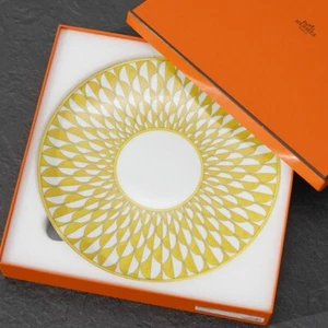 Hermes Soleil d'Hermes Dinner Plate 27 cm porcelain yellow tableware 10.8" - Picture 1 of 12