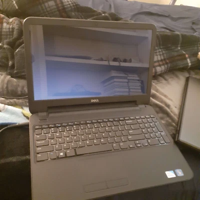 Dell - Laptop Inspiron 3521 - 2013 - mit Stromkabel - Bild 1 von 3