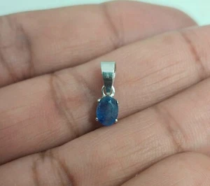 Joyería colgante de plata de ley 925 con zafiro azul natural para niños pequeños P-380 - Imagen 1 de 7