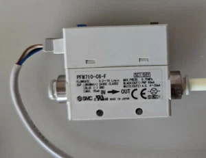 SMC PFM710-C6-F digital flow switch, IFW/PFW FLOW SWITCH - Picture 1 of 2