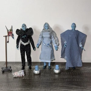 Zhaan Oralla Zotoh Delvian Pa'u Farscape Toy Vault Actionfigur 3 Stück - Bild 1 von 13