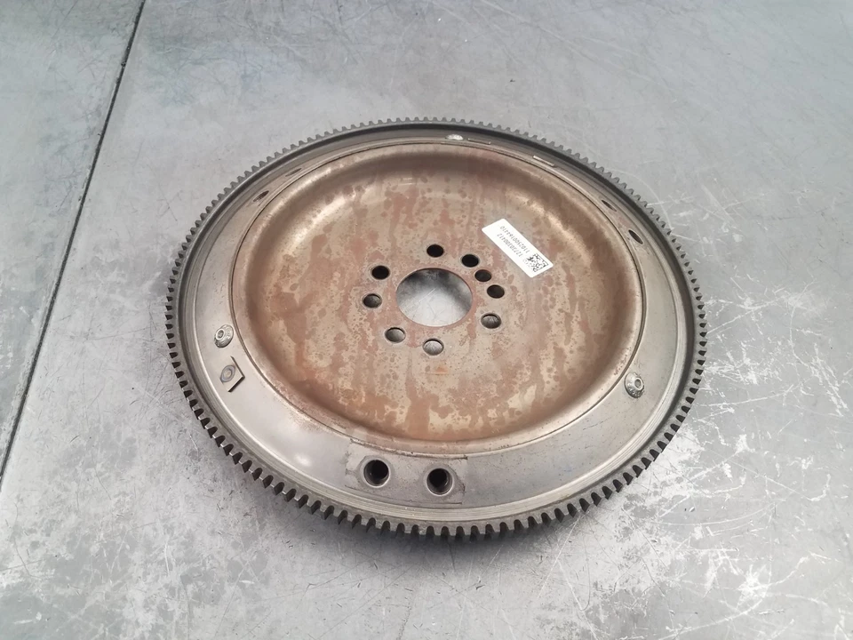 Mercedes Benz AMG C 63 2011 motor volante placa flexible #7010 A12 Foto 1 de 4