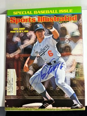 Steve Garvey Signed Sports Illustrated Magazine April 1975 Los Angeles Dodgers - Image 1 of 3