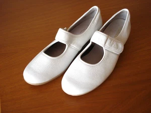 VITAFORM Ballerina Hirschleder, Mary-Jane, Keilabsatz, weiß, Gr. 43H,wie neu - Bild 1 von 6