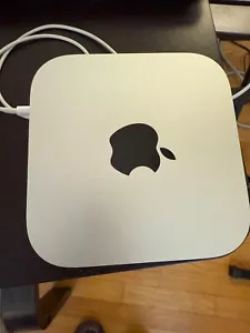 2024 Apple Mac mini M4 Chip 16GB RAM 256GB SSD Silver MU9D3LL/A - Photo 1/1