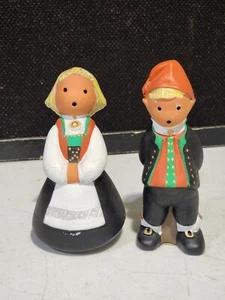 Jetmund Norwegian Pottery BOY AND GIRL in Folk Dress Figurines - Picture 1 of 4