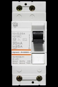 Legrand 25 AMP 30mA DOPPELPOLIG RCCB RCD TYP AC R-02601 - Bild 1 von 6