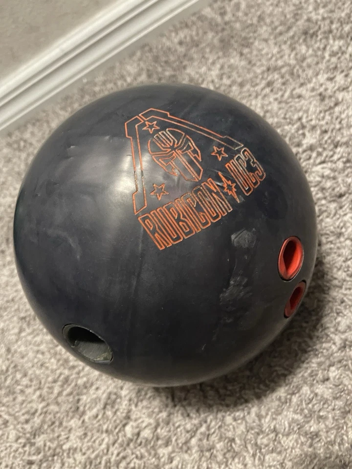 Roto Grip Rubicon UC3 Bowling Ball 15 Lbs Drilled - Image 1 of 4