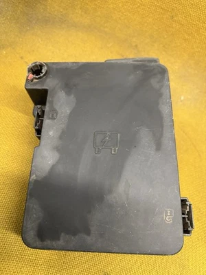 Motor caixa de fusíveis 11-12 Chevrolet Equinox 22865683 - Imagem 1 de 4