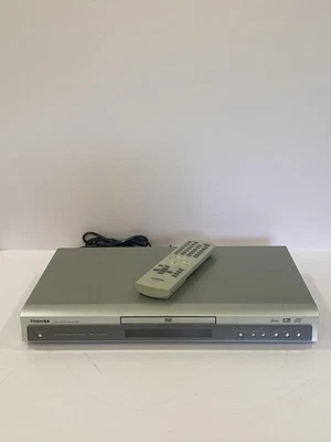 Toshiba SD-3900U DVD Video Player with Remote Tested Very Good cond - Image 1 of 4