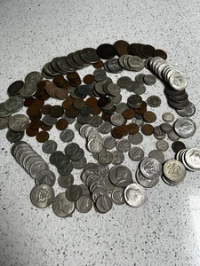 Lots Of Estate Vintage Old Coins - Picture 1 of 7