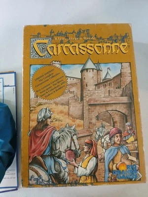 CARCASSONNE BOARD GAME - Image 1 of 4