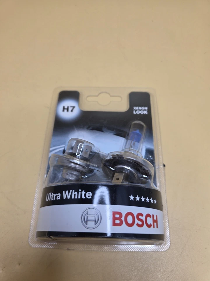 Opened 🚨 Bosch H7 (477) Ultra White Headlight Bulbs - 12 V 55 W PX26d - 2 Bulbs - Image 1 of 3