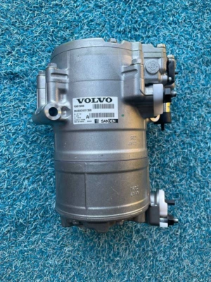 2016-2023 Volvo XC60 XC90 Genuine AC Compressor Exch Assembly OEM NEW! - Image 1 of 4