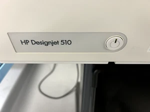 Used HP DESIGNJET 510 LARGE FORMAT PRINTER CH337A - Picture 1 of 6