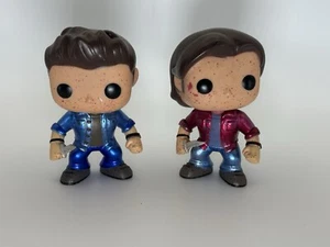 Funko Pop Sobrenatural Sam And Dean Figura #93 Suelta Salpicaduras de Sangre Metálicas - Imagen 1 de 7