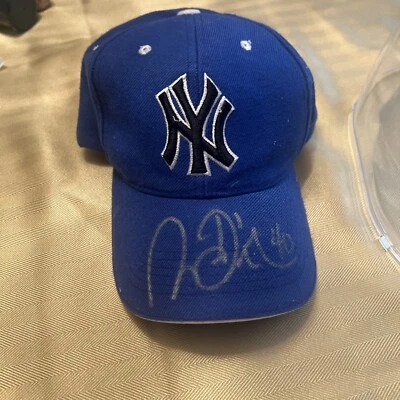 CHIEN-MING WANG  NY Yankees  Pitcher Signed Baseball Cap  Reduced - Image 1 of 3