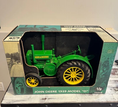 1/8 Ertl John Deere 1939 Model D Tractor, Scale Models - Image 1 of 4