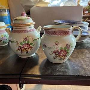 Set Of Covered Sugar Bowl & Creamer 5.5” LOWESTOFT Adams Calyx Ware - Picture 1 of 4