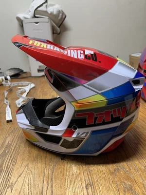 Casco Fox V3 Juvenil Talla Mediana Dirtbike MX ATV UTV Offroad 0954 Z1 Foto 1 de 4