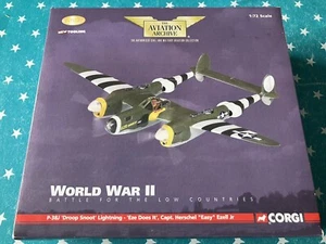 CORGI 1/72 P-38J LIGHTNING "DROOP SNOOT" AVIATION ARCHIVE AA36602 "EZE DOES IT" - Picture 1 of 22