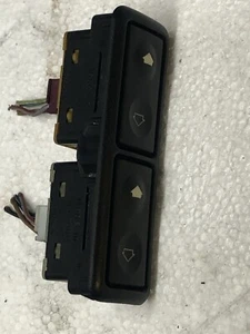 BMW E36 ELECTRIC WINDOW SWITCH ETN - Picture 1 of 6