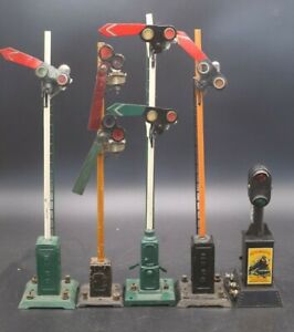 (5) Early 20th c. Model Railroad Electric Track Signals, Ives, Marx etc.