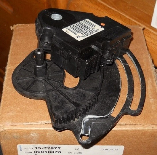 NOS 2000-12 Chevrolet GMC Truck AC Heater Actuator 15-72972 - Image 1 of 1