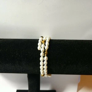 Beautiful Fresh Water pearls and tigers eye Stones Bracelet  - Picture 1 of 5