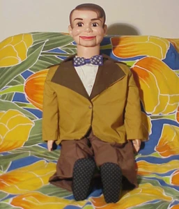 Rare DANNY O'DAY 32" Ventriloquist Dummy Juro 1967 Headstick Control  WORKS (D2) - Picture 1 of 10