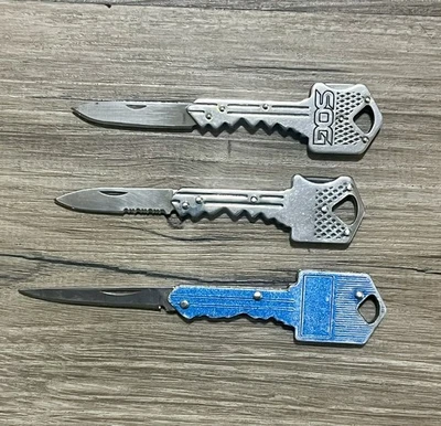 3件钥匙形折叠钥匙扣口袋刀1件SOG 2件无品牌银色和蓝色 — 第 1/4 张图片