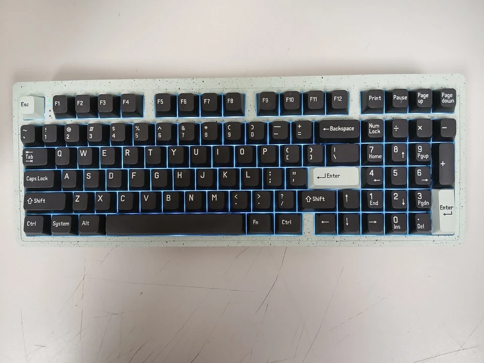 Melgeek Modern97 Fountain Green/Blue Speckled Compact Mechanical Keyboard - Image 1 of 4