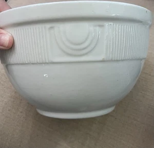Vtg Hall White Toneware Mixing Bowl Art Deco 7.5 Inches Diameter Country Kitchen - Picture 1 of 7