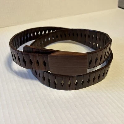 "Cinturón de madera vintage de madera articulada de 42"" de largo" Foto 1 de 4