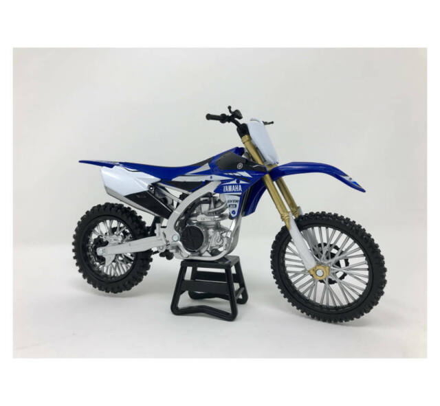 Moto de Ferro Trilha Miniatura Yamaha YZ 250 1:6 na Caixa New-Ray