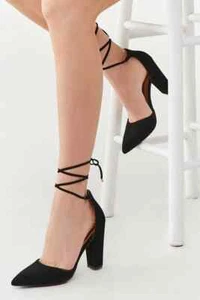 FOREVER 21 Women's Size 7.5 Black Faux Suede Point Toe Lace-Up Block Heels Pumps - Picture 1 of 9