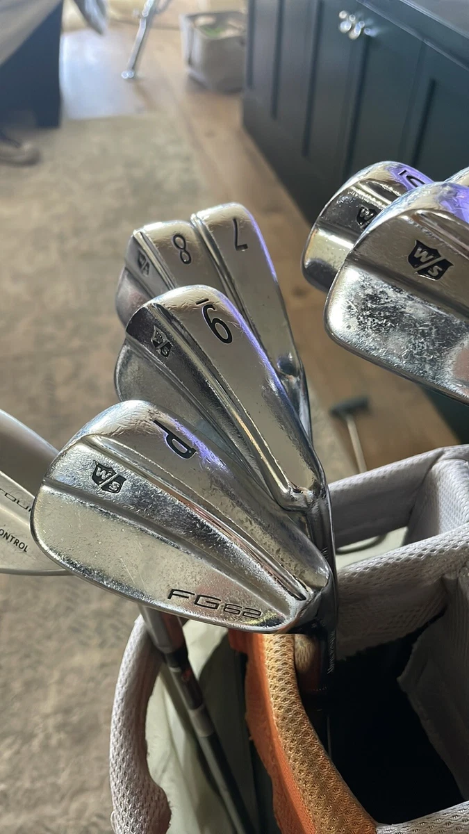 イケメン■Wilson FG62■アイアンS300 美品10本完全版　カバー付 イケメン□Wilson FG62□アイアンS300 美品10本完全版 カバー付 Wilson