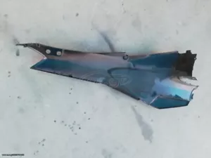 HONDA INNOVA 125 LEFT PLASTIC 64420KPHA9000 - Picture 1 of 2